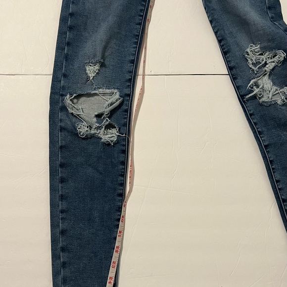 American Eagle Next Level Stretch Distressed Jeans Size 0 Blue Denim Women - Picture 6 of 12